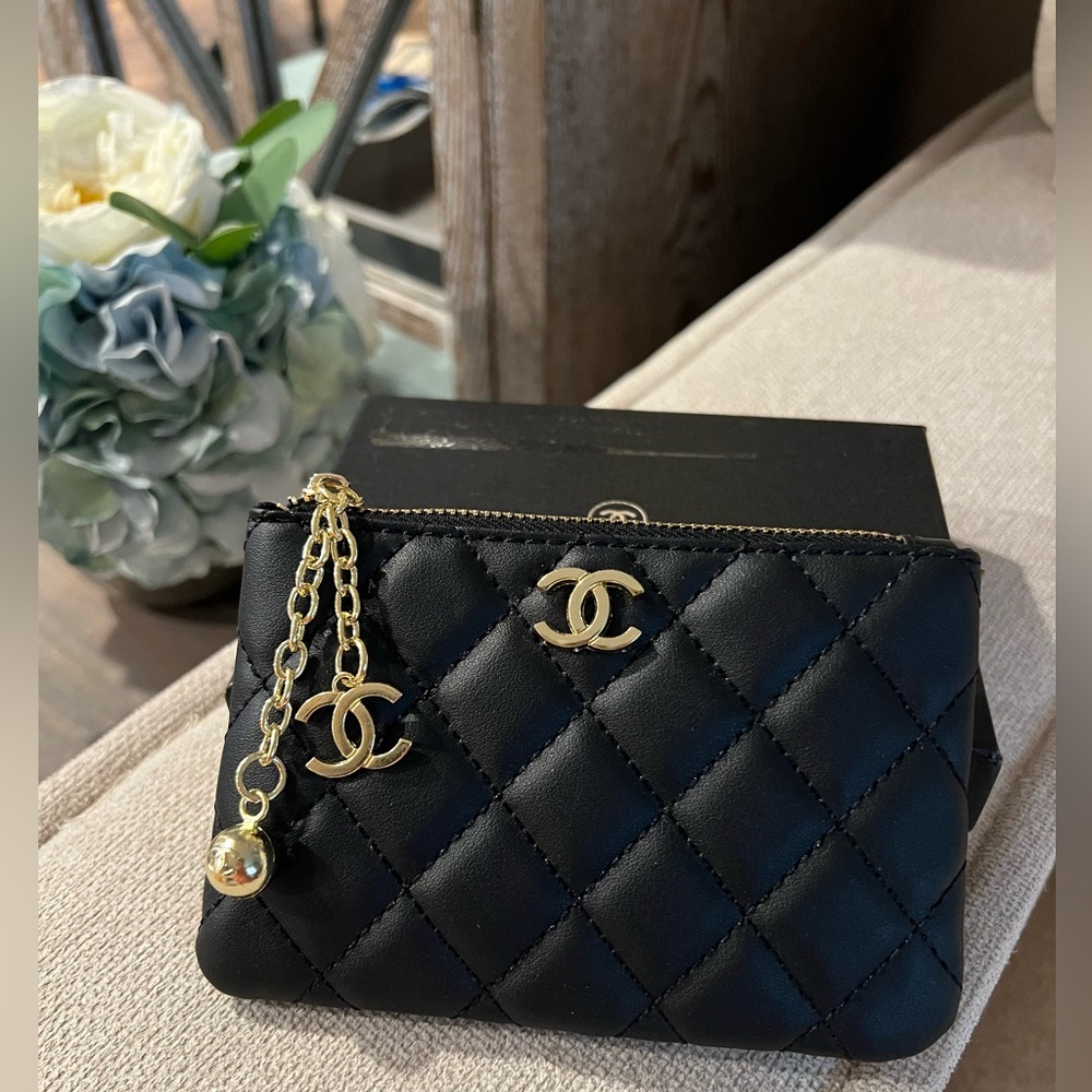 Black Quilted Pouch